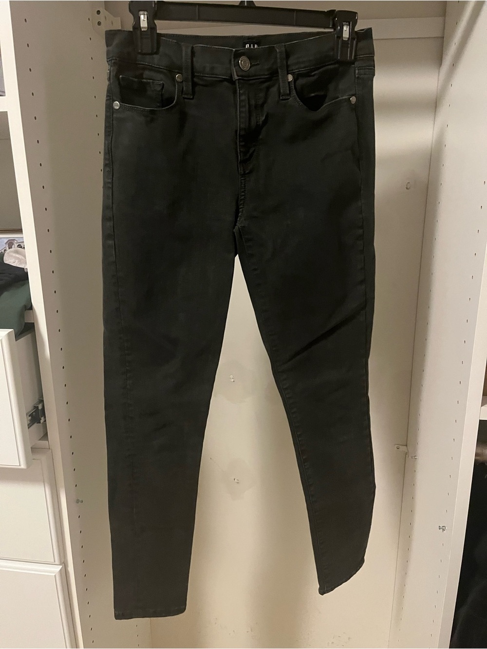 Gap Women’s True Skinny High Rise Black Jeans